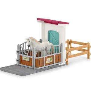 Schleich - Jezdecký klub, Rozšíření stáje pro koně